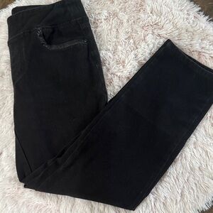 Belle by Kim Gravel Black Skinny Jeans